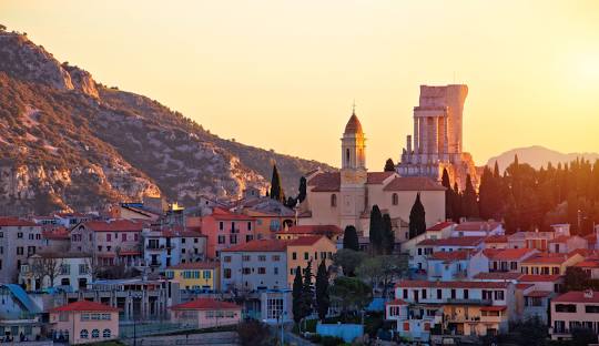 Èze, La Turbie